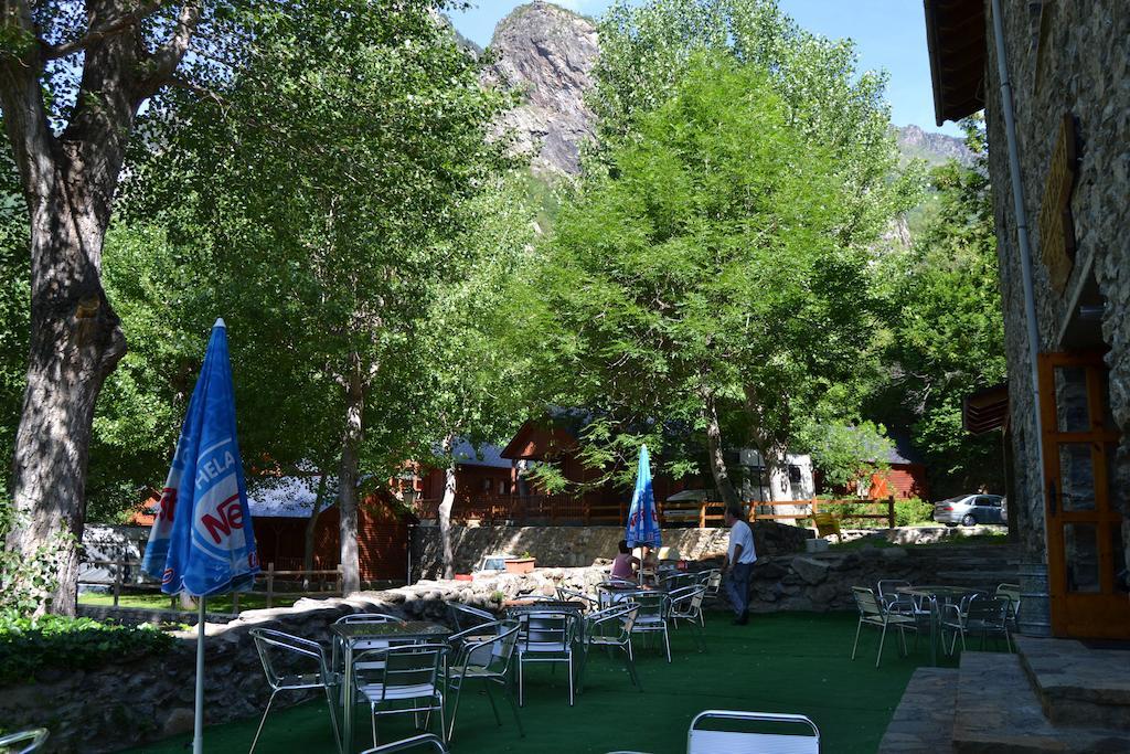 Camping Aneto Benasque Bagian luar foto