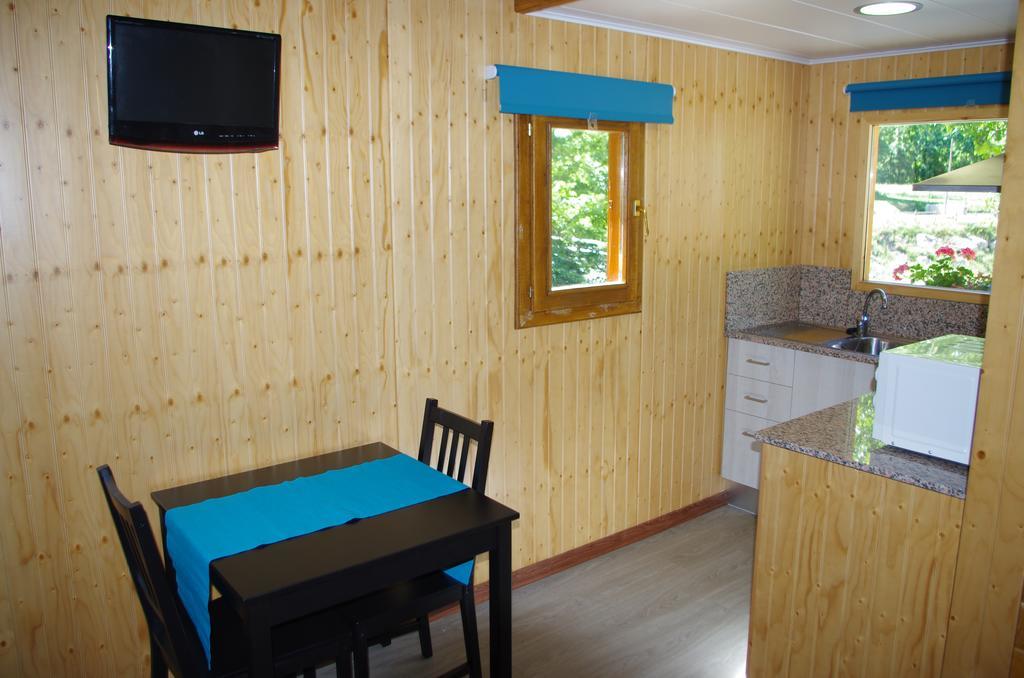 Camping Aneto Benasque Bagian luar foto
