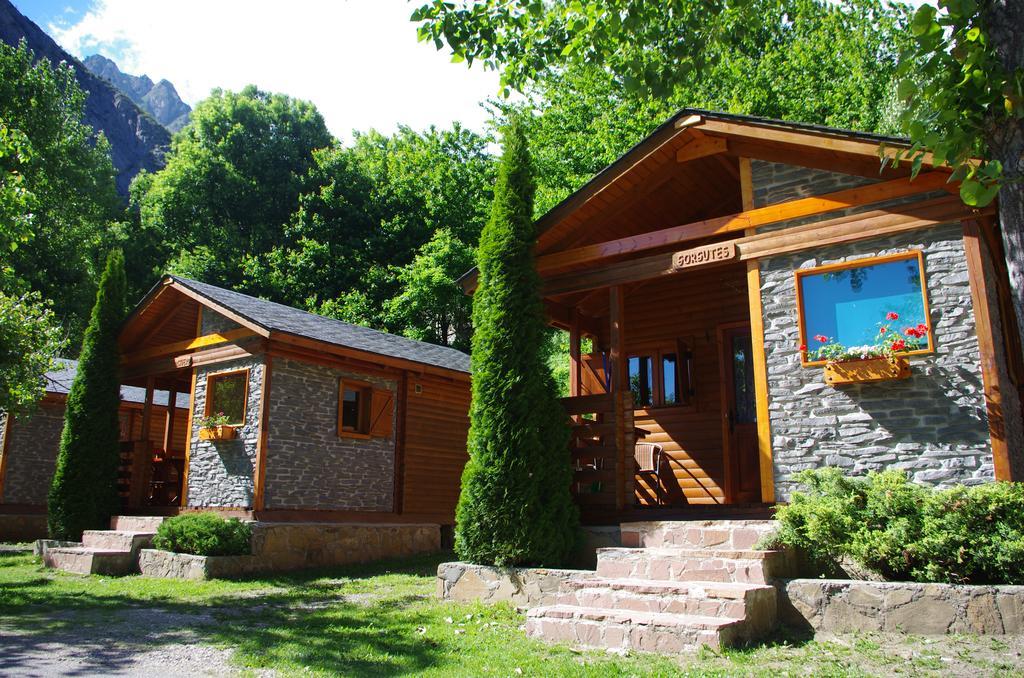 Camping Aneto Benasque Bagian luar foto